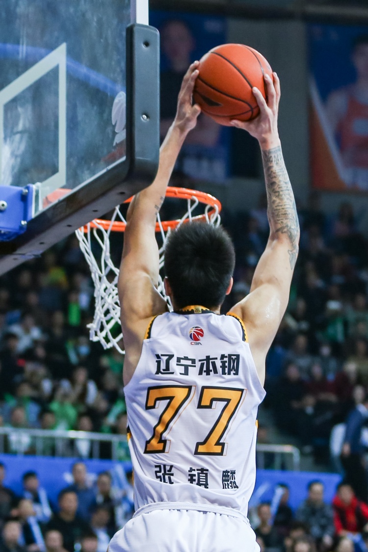 常规赛第37轮最佳阵容：张镇麟&吴前&琼斯&赵睿&阿不都